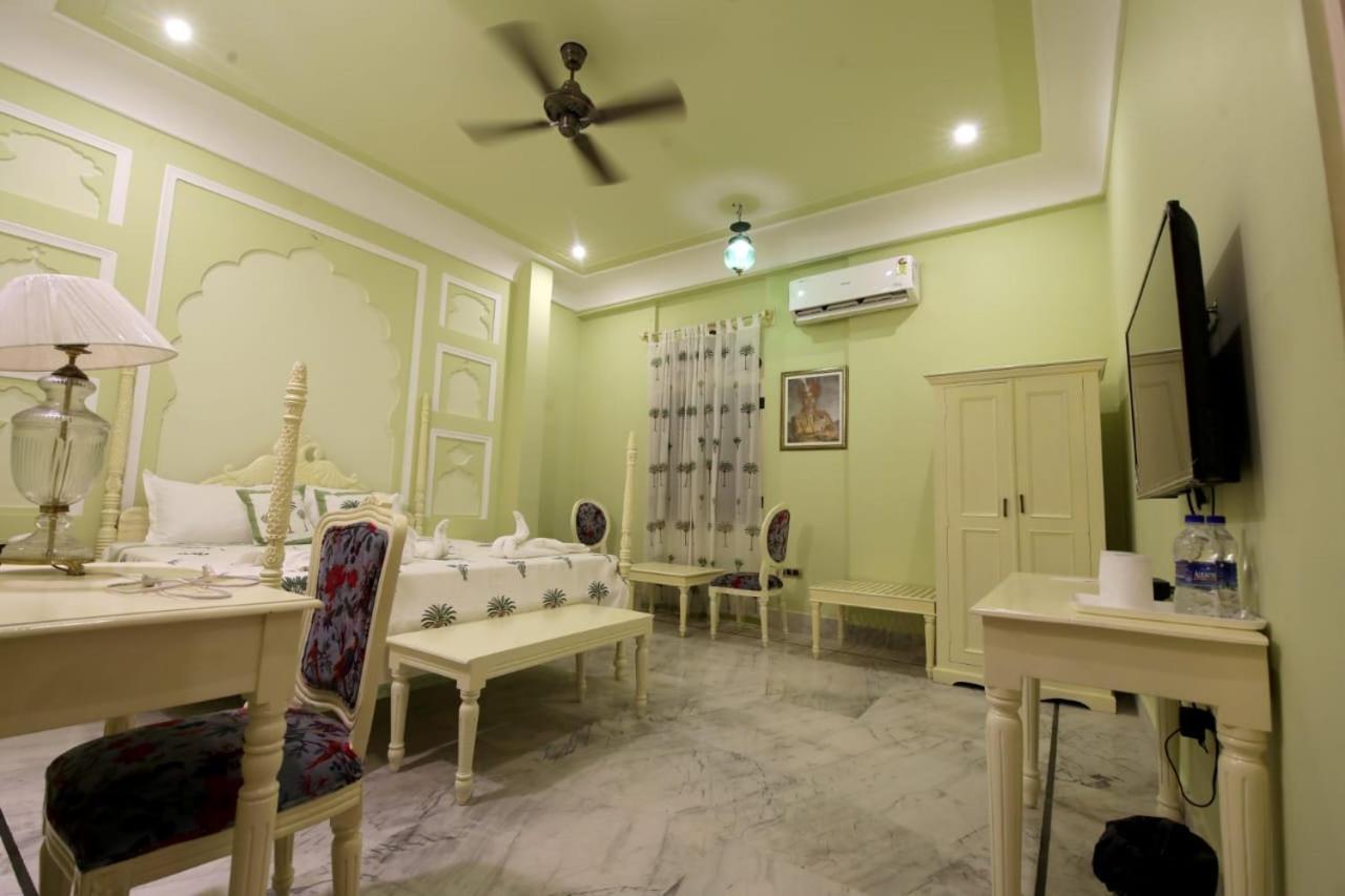 Raj Rajeshwari Haveli Hotel Dzsaipur Szoba fotó