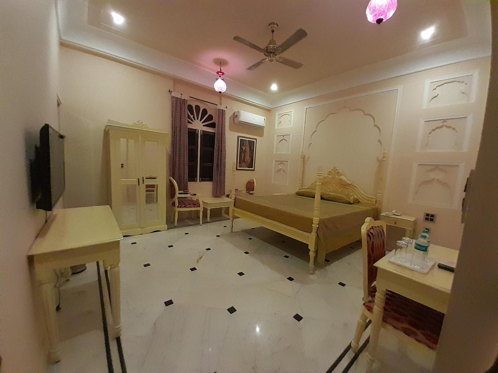 Raj Rajeshwari Haveli Hotel Dzsaipur Szoba fotó